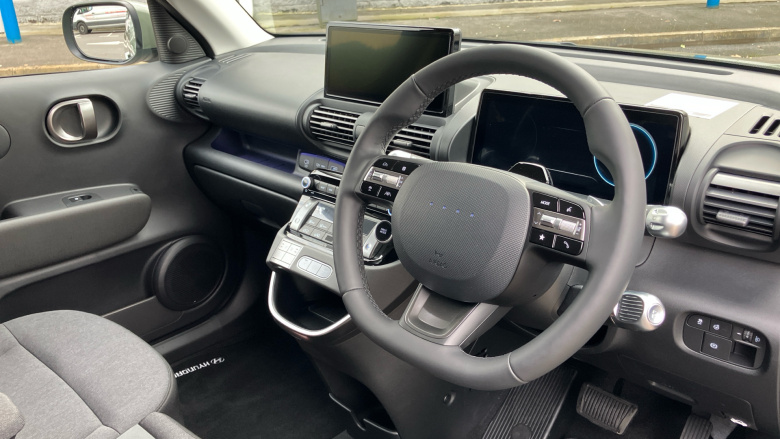 Hyundai INSTER 85kW 02 49kWh 5dr Auto Electric Hatchback